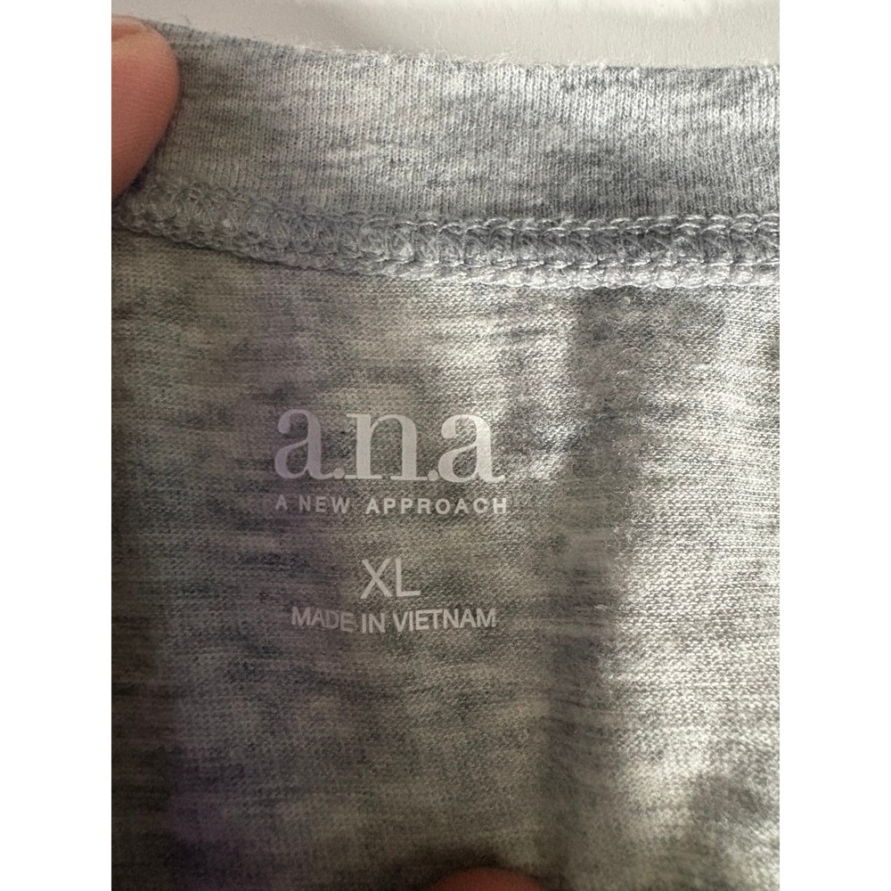 A.N.A A New Approach Gray Pocket T Shirt Womens XL Casual Lightweight Tee - Picture 3 of 4